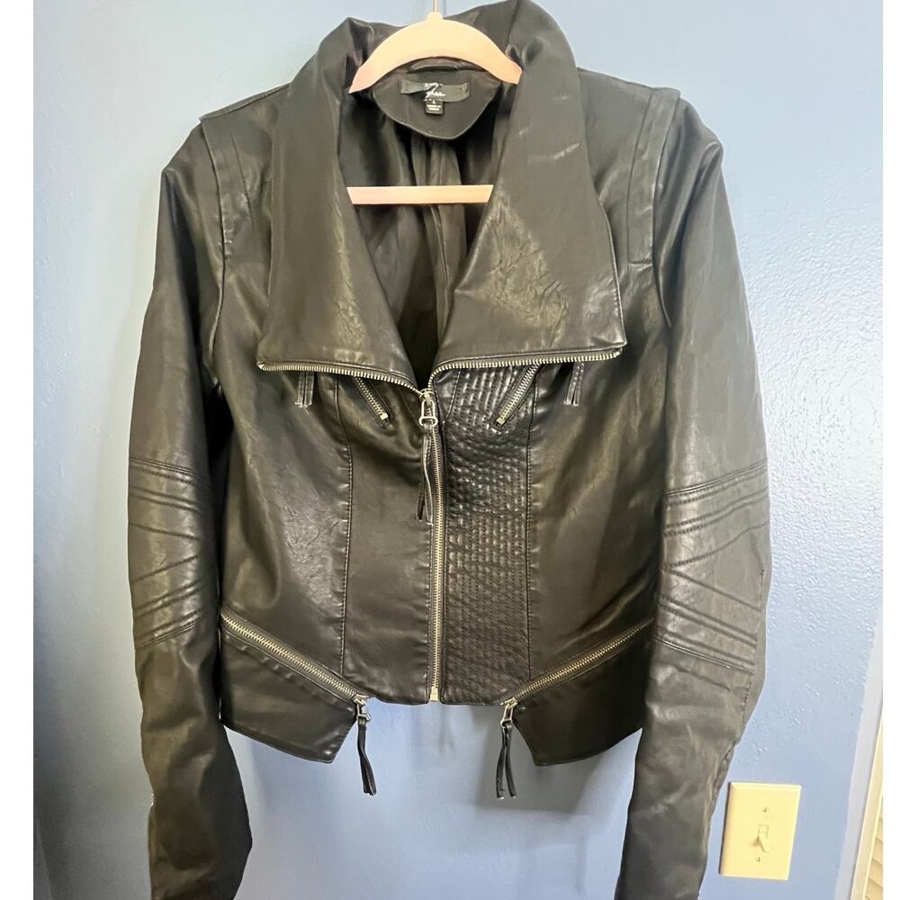 Lulus Faux Leather Moto Jacket Black Quilted & Zippers Size Large NWOT